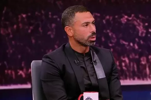  فتحي يتحدث عن قرار الاعتزال.. اللحظة الأفضل في الأهلي.. وهتاف لا ينساه من الجمهور
